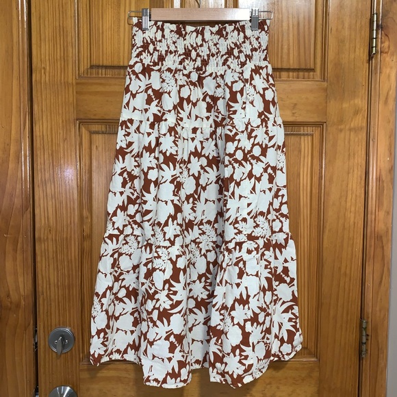 Universal Thread Dresses & Skirts - Universal Thread Long Floral Skirt